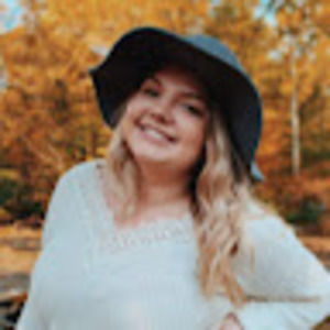 Meet your Posher, Kelsie